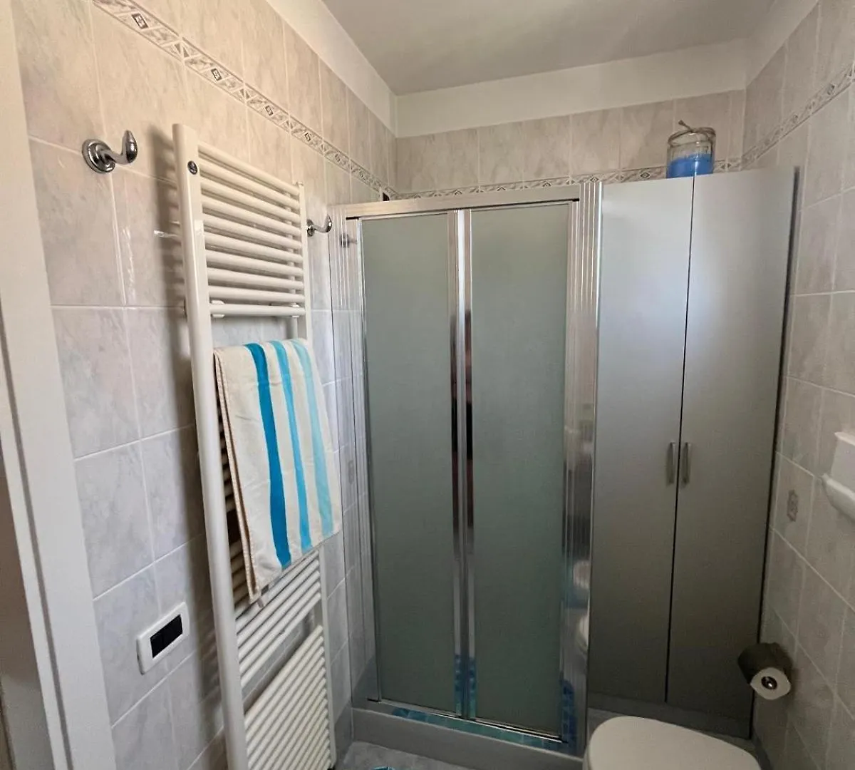 Barum Lake View Apartment In Lazise 0*,